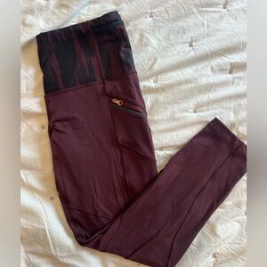 Lululemon high rise leggings in great condition